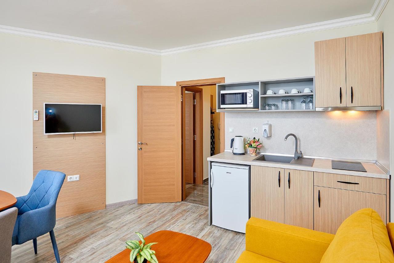 Crotiria Beach - Aparthotel Pomorie Buitenkant foto