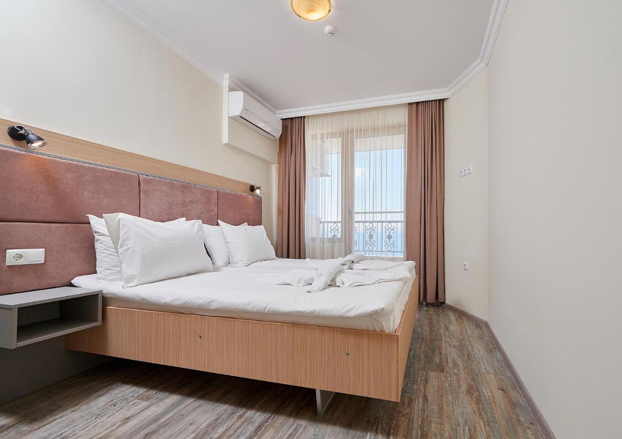 Crotiria Beach - Aparthotel Pomorie Buitenkant foto