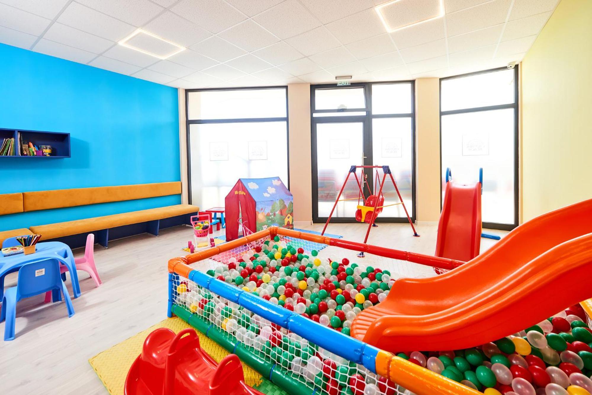Crotiria Beach - Aparthotel Pomorie Buitenkant foto
