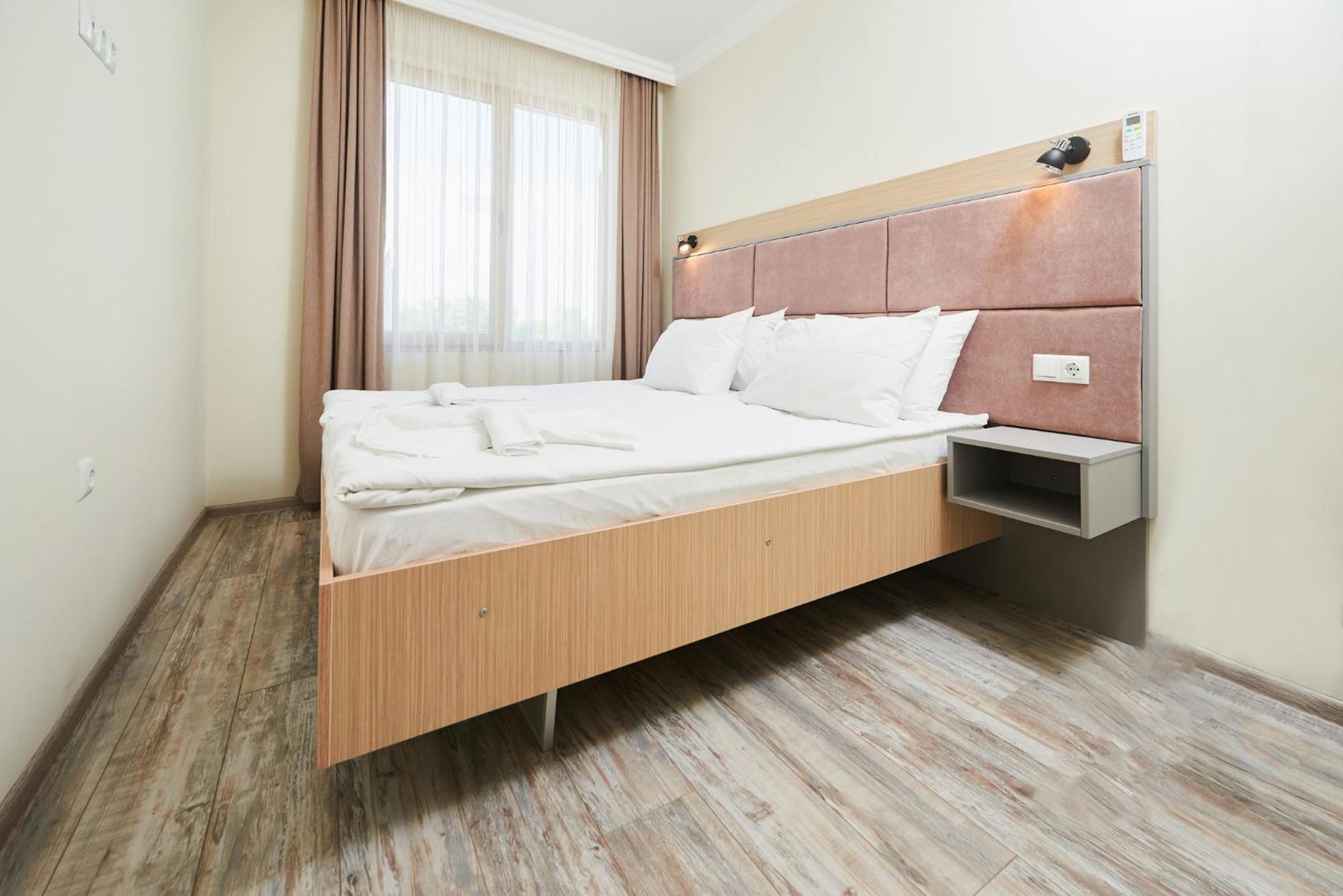 Crotiria Beach - Aparthotel Pomorie Buitenkant foto